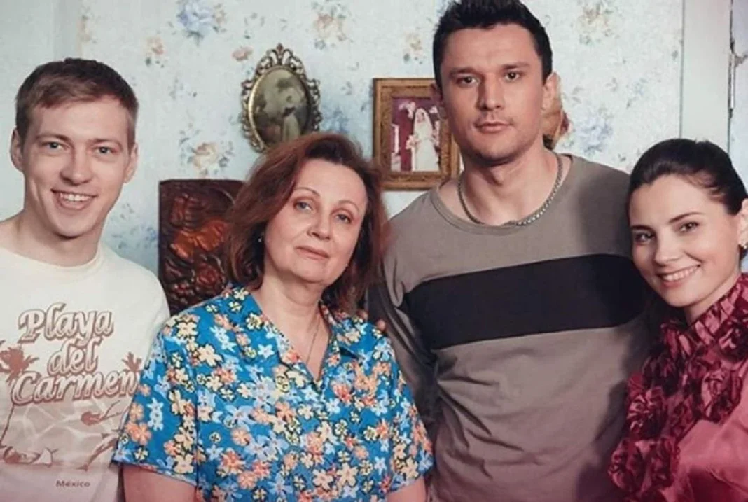 Український серіал Український серіал