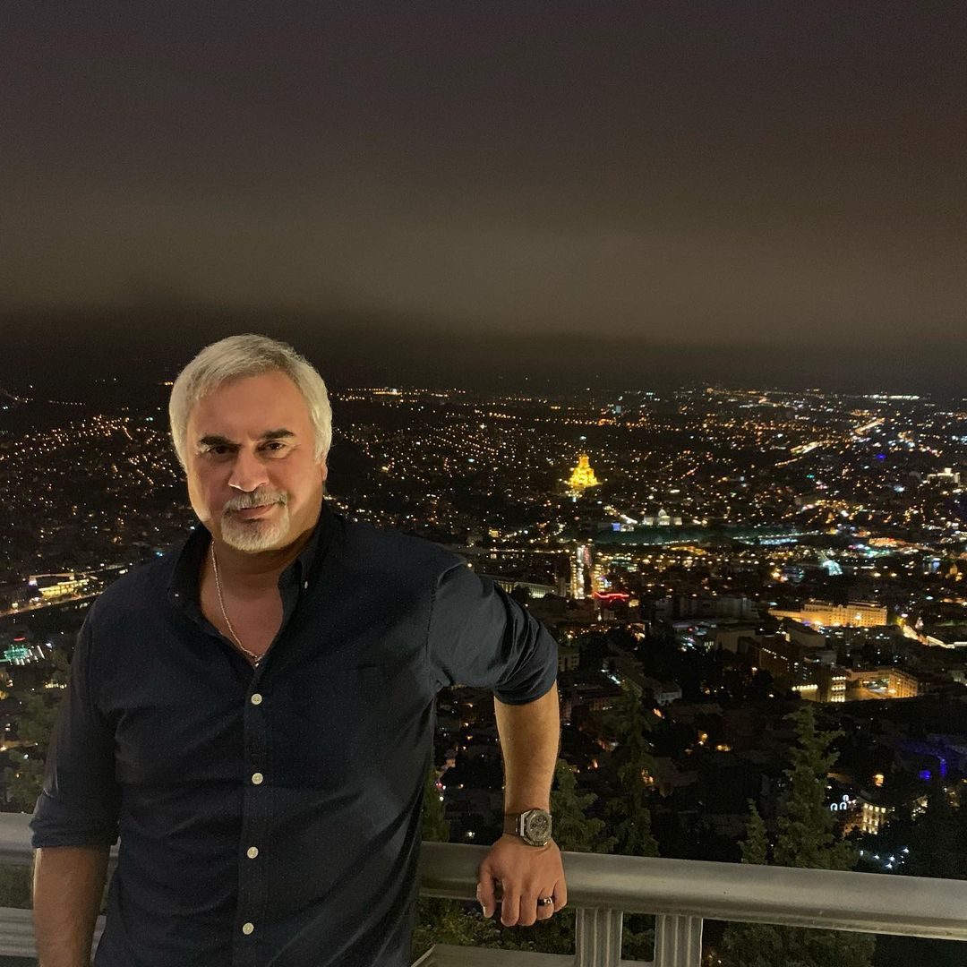 Валерій Меладзе злякався питання про війну в Україні та втік від журналістів: відео – Modista - Жіночий журнал Валерій Меладзе злякався питання про війну в Україні та втік від журналістів: відео