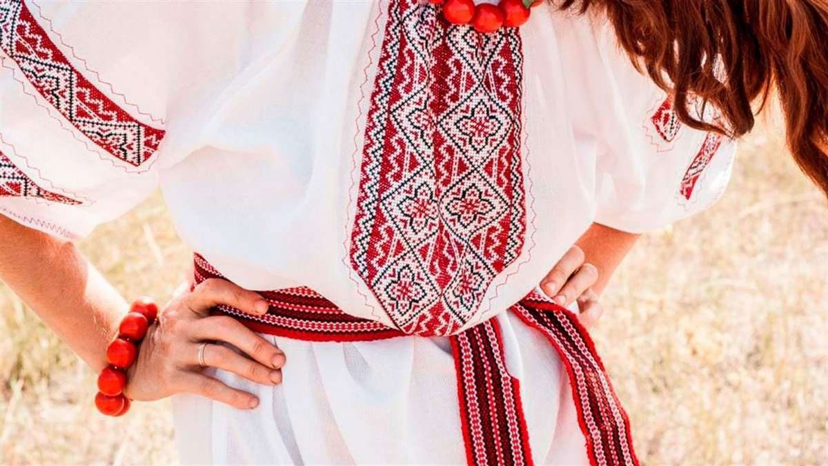 Атмосферні картинки та привітання з днем вишиванки 2023 Атмосферні картинки та привітання з днем вишиванки 2023