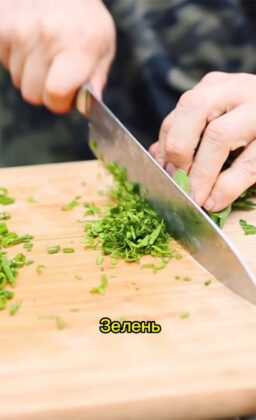 &ldquo;ЗСУ едішн&rdquo; версія рецепту приготування польової козацької страви куліша від Ектора Хіменеса-Браво