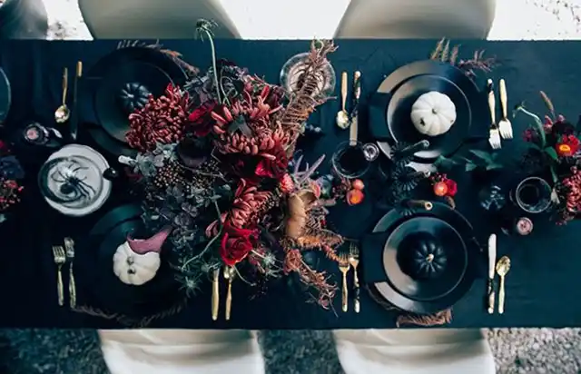 Stylish and Trendy Halloween 2025 Table Setting Ideas – Modista Women's Magazine Розвиток - Стильні та модні ідеї сервірування святкового столу на Хелловін 2023
