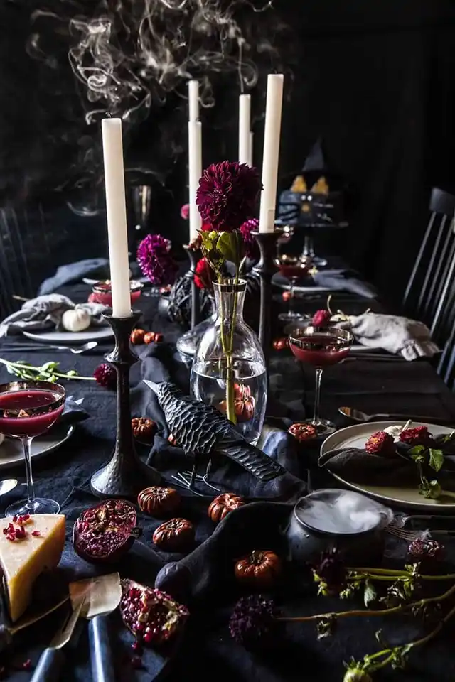 Stylish and Trendy Halloween 2025 Table Setting Ideas – Modista Women's Magazine Розвиток - Стильні та модні ідеї сервірування святкового столу на Хелловін 2023
