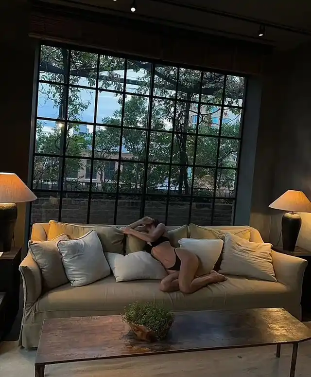 Кендалл Дженнер знялася топлес у новій фотосесії для Calvin Klein (ФОТО) Без категорії - Кендалл Дженнер знялася топлес у новій фотосесії для Calvin Klein (ФОТО)