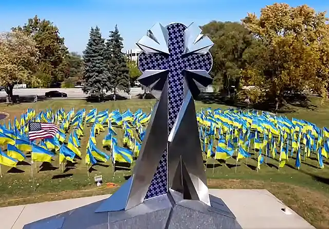 Свята - День Героїв Небесної Сотні 2024 - Україна сьогодні вшановує 10-у роковину трагедії