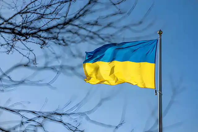 Свята - День Героїв Небесної Сотні 2024 - Україна сьогодні вшановує 10-у роковину трагедії