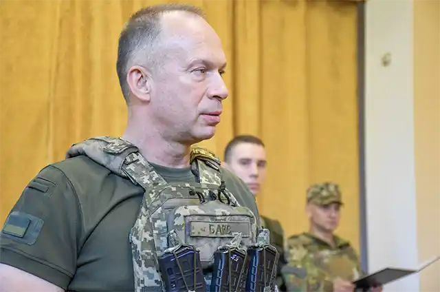 Олександр Сирський - досьє, хто він такий, цікаві факти та що варто про нього зняти (ФОТО) Досьє знаменитостей - Олександр Сирський - досьє, хто він такий, цікаві факти та що варто про нього зняти (ФОТО)