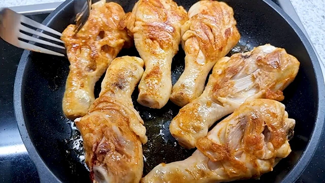 Без категорії - Приготовлена курка за таким рецептом, вийде дуже смачною та ароматною! (ФОТО)