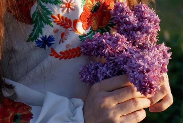 День вишиванки 2024: одягни свою гордість, розкажи свою історію - вітання та листівки українською мовою – Modista - Жіночий журнал Без категорії - День вишиванки 2024: одягни свою гордість, розкажи свою історію - вітання та листівки українською мовою