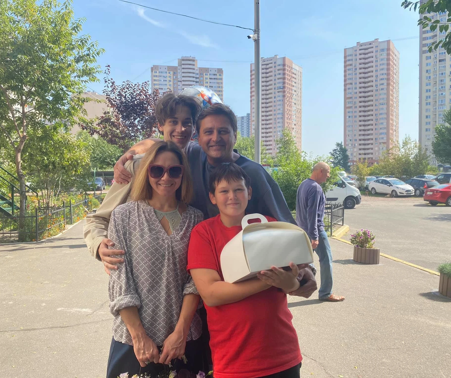 Без категорії - Зірка "ДВРЗ" В'ячеслав Довженко після розлучення показав нову кохану (ФОТО)
