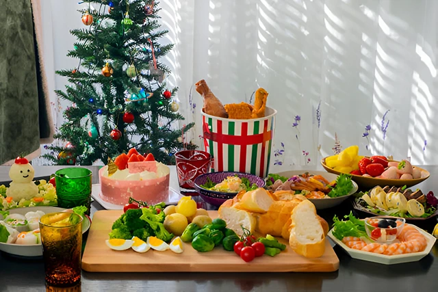 Різдво по-японськи: курка від KFC, полуничний торт та романтика – Modista - Жіночий журнал Без категорії - Різдво по-японськи: курка від KFC, полуничний торт та романтика