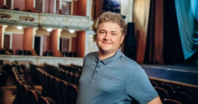 Зірковий шлях Назара Задніпровського: від театральних куліс до екранів, що підкорили країну – Modista - Жіночий журнал Без категорії - Зірковий шлях Назара Задніпровського: від театральних куліс до екранів, що підкорили країну