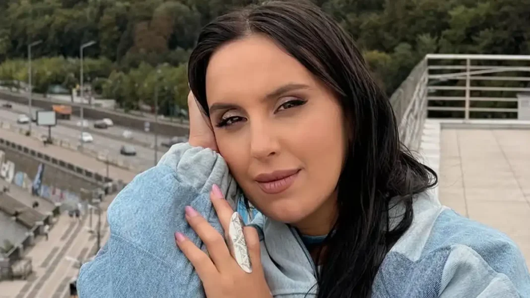 jamala-vpala-zi-stszeni_01 Фото Джамали
