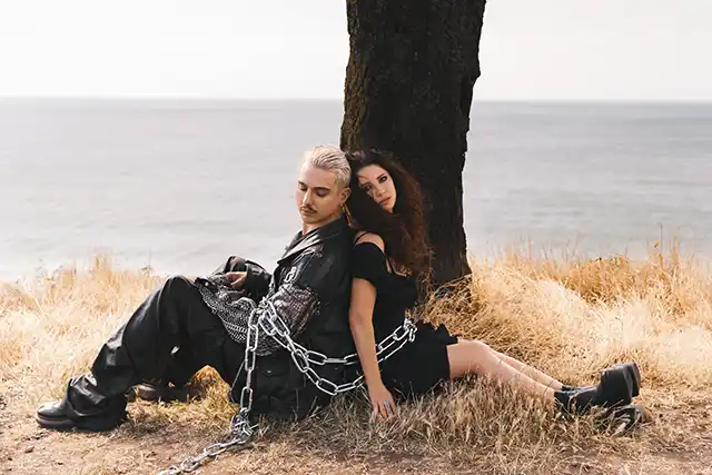У новому подкасті “Поза сценою” MÉLOVIN і Lama розповіли, що їх найбільше дратує у сучасному шоу-бізнесі – Modista - Жіночий журнал Зірки. У новому подкасті “Поза сценою” MÉLOVIN і Lama розповіли, що їх найбільше дратує у сучасному шоу-бізнесі – Modista - Жіночий журнал