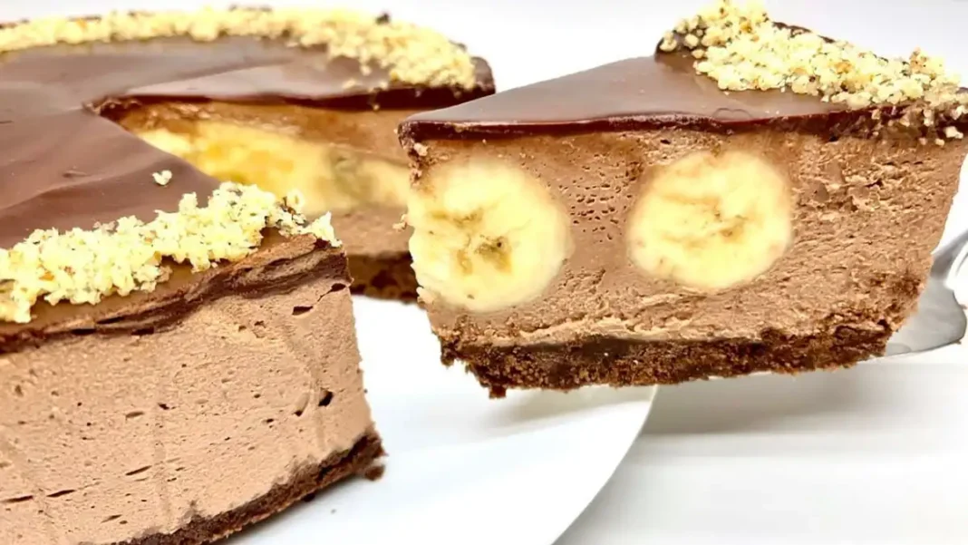 bananoviy-tort-bez-vipichki-shokoladniy-mus_01