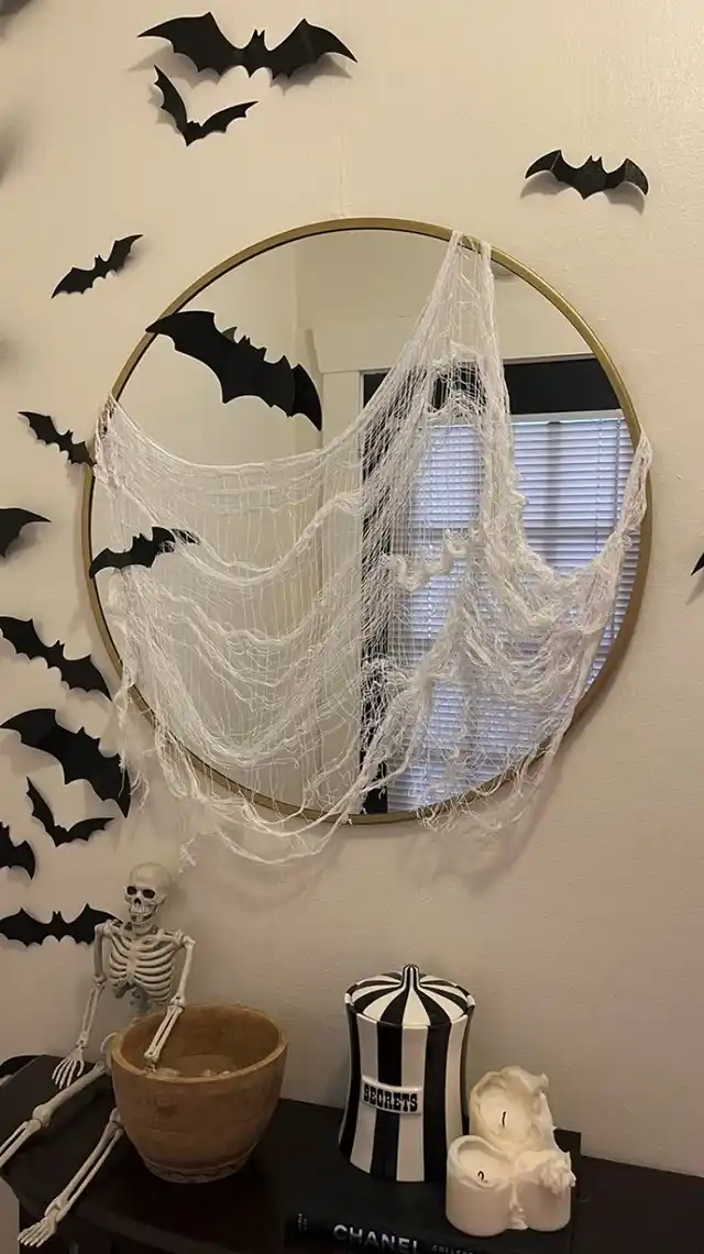 Design and interior. Even the Neighbors Will Be Jealous: Cool Halloween Decor for Pennies That Will Create a Spooky Atmosphere &ndash; Modista Women's Magazine