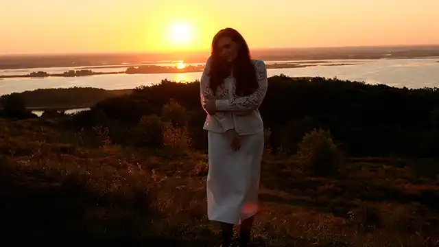 Зірки. iSKra: Це не пісня, а інструкція з порятунку душі. Як жити, коли світ розсипався на уламки &ndash; Modista - Жіночий журнал