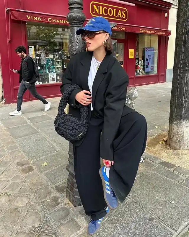 How to Wear a Black Blazer in Autumn: Secrets of Stylish Looks That Will Conquer Everyone – Modista Women's Magazine Fashion trends. How to Wear a Black Blazer in Autumn: Secrets of Stylish Looks That Will Conquer Everyone – Modista Women's Magazine