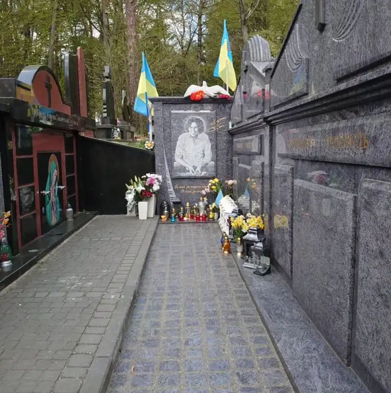 Modista - Жіночий журнал  - Кузьма Скрябін Залишається З Нами: 11 Років Без Легенди Та Його Найкращі Пісні, Що Стали Гімнами Поколінь