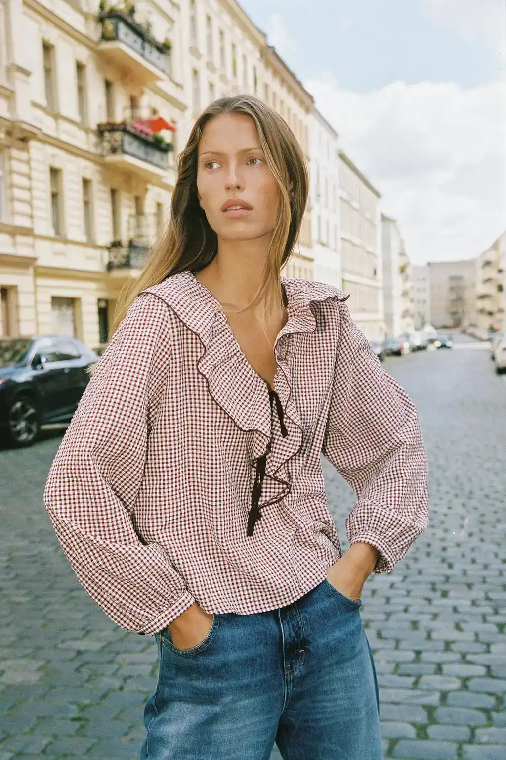 Modista - Women's magazine - THE THREE-COLOR RULE: THIS SIMPLE STYLING TRICK WILL TURN ANY LOOK INTO A WORK OF ART