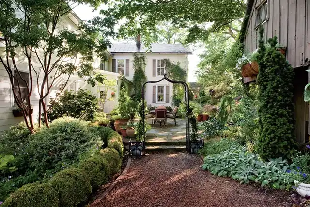 Modista - Women's magazine Uncategorized - Which 10 Solutions For Your Yard Will Let You Forget Your Lawnmower Forever