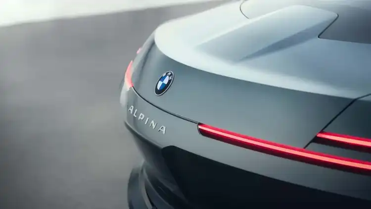 MODISTA - Забудьте про електромобілі: Vision BMW Alpina повертає до життя легендарний V8 та розкіш минулого