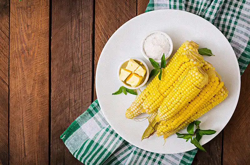 Секрет Шаленої Соковитості: Що Вкинути В Каструлю Під Час Варіння Кукурудзи, Щоб Вона Танула В Роті | MODISTA